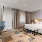 Hotel Magnus 4*