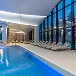 Magnus Hotel