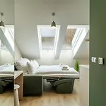 Magnus Hotel