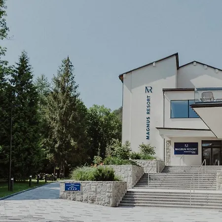 Magnus 4*