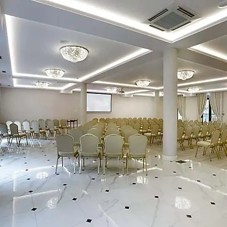 Magnus Hotel